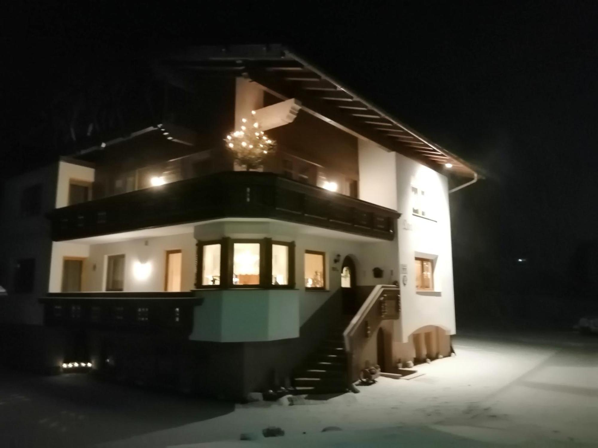 Landhaus Tschafein กัลเทือร์ ภายนอก รูปภาพ